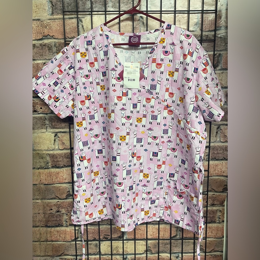 NWT- Divine Curves pink lama print scrub top womens seize 2X